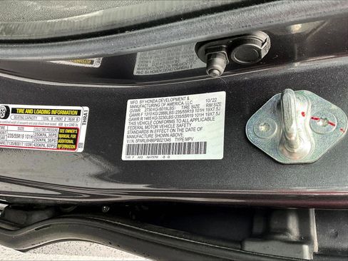 Used 2023 Honda Odyssey Touring image 17