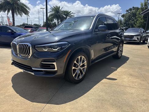 Used 2022 BMW X5 sDrive40i w/ Premium Package RWD image 4