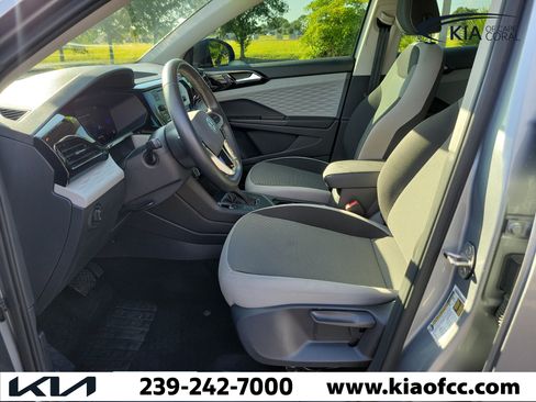 Used 2023 Volkswagen Taos S FWD image 19