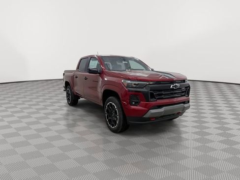 New 2026 Chevrolet Colorado Z71 w/ Technology Package AWD/4WD image 2