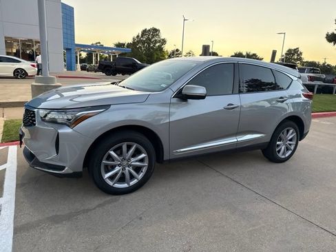 Used 2024 Acura RDX SH-AWD image 3
