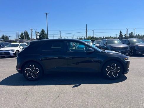 Used 2024 Hyundai Ioniq 5 SE RWD image 6
