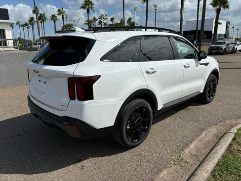 New 2025 Kia Sorento SX Prestige w/ Olive Brown Leather Package image 6