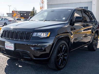 Used 2018 Jeep Grand Cherokee Altitude