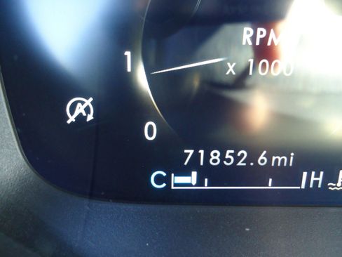 Used 2019 Lincoln Nautilus Reserve image 15