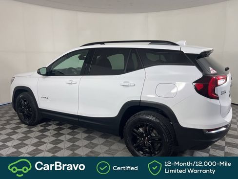 Used 2023 GMC Terrain AT4 AWD/4WD image 10