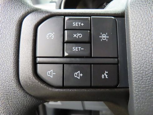 Used 2023 Ford F150 XLT w/ XTR Package image 48