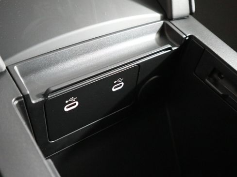 New 2026 MAZDA MAZDA3 s image 32