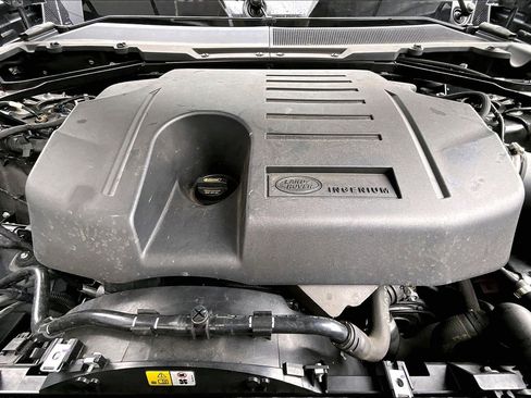 Used 2021 Land Rover Defender 110 X image 10