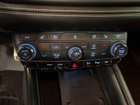 Used 2024 Dodge Durango SRT image 13