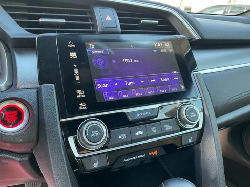 Used 2017 Honda Civic EX-L image 27