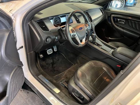 Used 2015 Ford Taurus SHO w/ Equipment Group 401A image 5