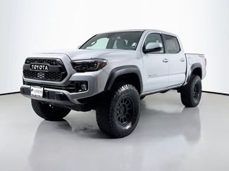 Used 2019 Toyota Tacoma TRD Off-Road w/ Technology Package video 1