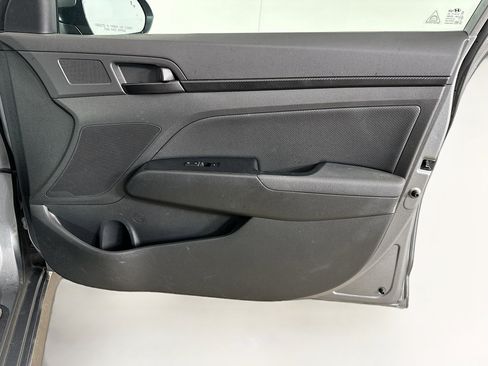 Used 2018 Hyundai Elantra Sport FWD image 32