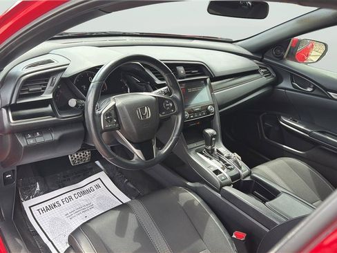 Used 2020 Honda Civic Sport image 17