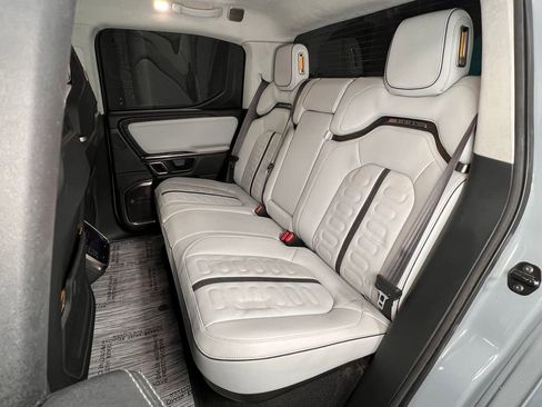 Used 2023 Rivian R1T Launch Edition image 20