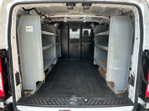 Used 2019 Ford Transit 250 130 Low Roof w/ Exterior Upgrade Package RWD image 18