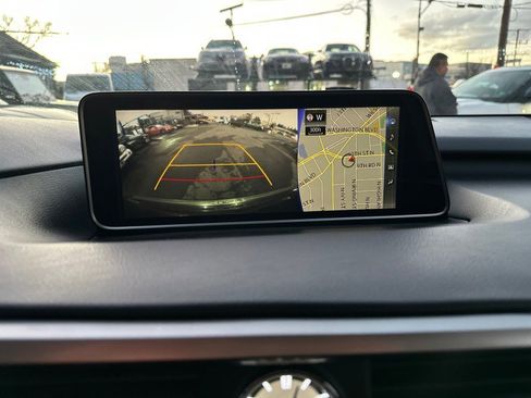 Used 2017 Lexus RX 350 AWD w/ Premium Package image 23