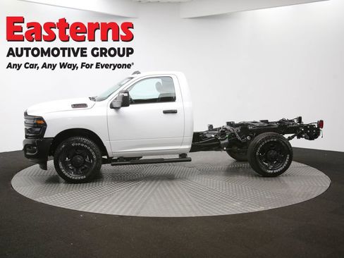 Used 2025 RAM 3500 Tradesman RWD image 57