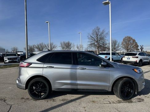 Used 2022 Ford Edge ST w/ Equipment Group 401A image 10