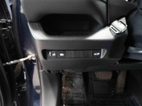 Used 2019 Toyota RAV4 XLE Premium w/ All Weather Liner Package AWD/4WD image 11