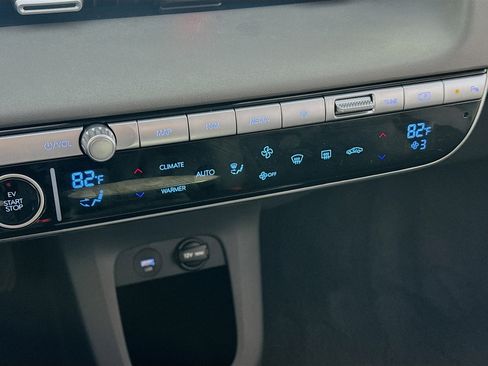 Used 2024 Hyundai Ioniq 5 SE image 18