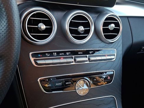 Used 2015 Mercedes-Benz C 300 4MATIC Sedan image 17