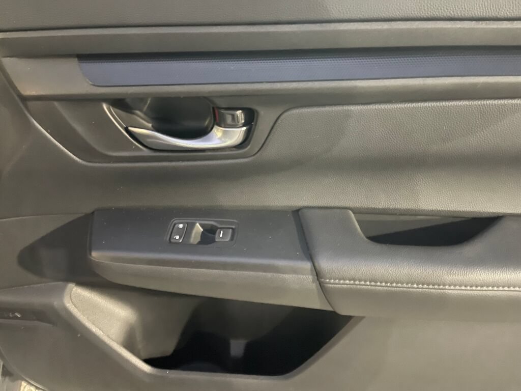 Used 2024 Honda CR-V LX image 29