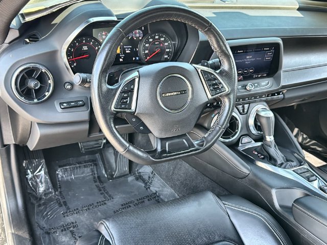 Used 2022 Chevrolet Camaro LT RWD image 14