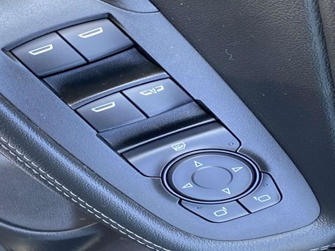 Used 2020 Buick Encore GX Preferred w/ Cold Weather Comfort Package FWD image 25