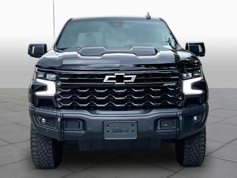 Used 2024 Chevrolet Silverado 1500 ZR2 w/ ZR2 Bison Edition AWD/4WD image 4