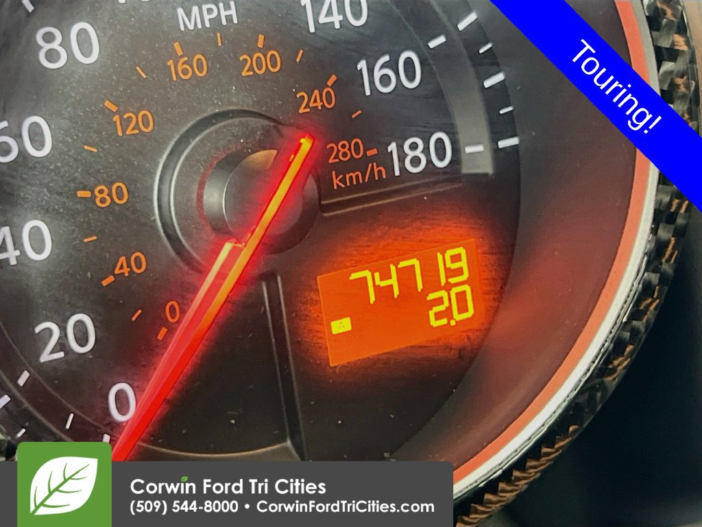 Used 2013 Nissan 370Z Touring RWD image 28