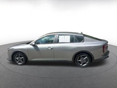 Used 2026 Kia K4 FWD image 7