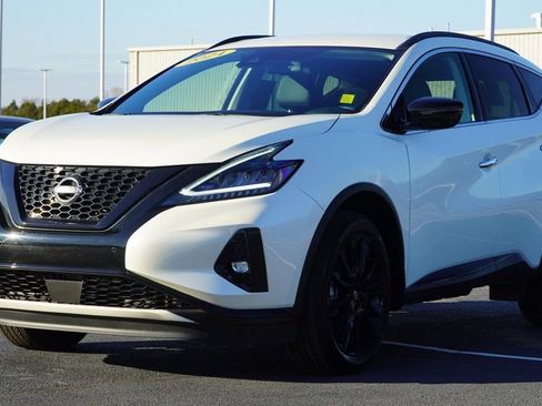 Used 2024 Nissan Murano SV w/ SV Midnight Edition Package image 8