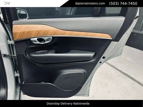Used 2024 Volvo XC90 T8 Plus AWD/4WD image 30