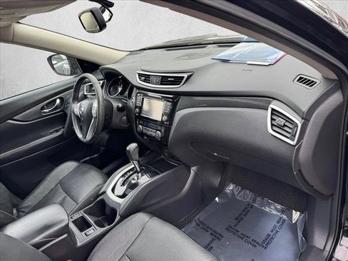 Used 2015 Nissan Rogue SL w/ SL Premium Package AWD/4WD image 21