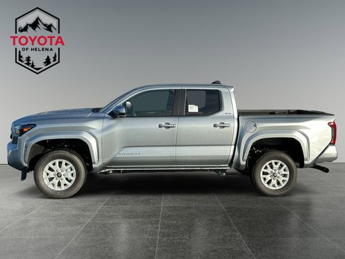New 2026 Toyota Tacoma SR5 image 2