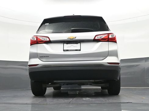 Used 2020 Chevrolet Equinox LS FWD image 28