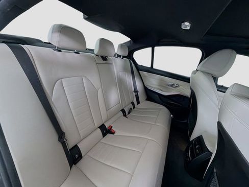 Used 2019 BMW 330i Sedan w/ Premium Package RWD image 30