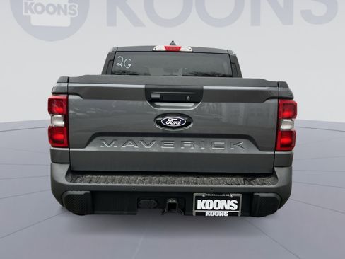 New 2026 Ford Maverick Lariat w/ Black Appearance Package image 5