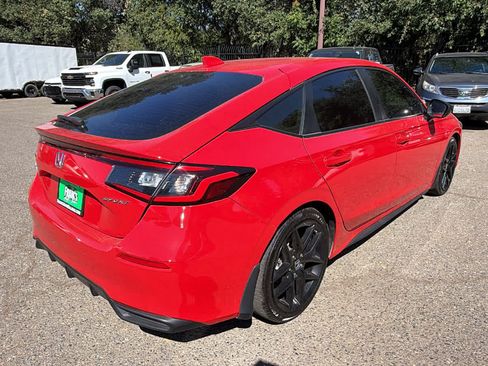 Used 2023 Honda Civic Sport image 5