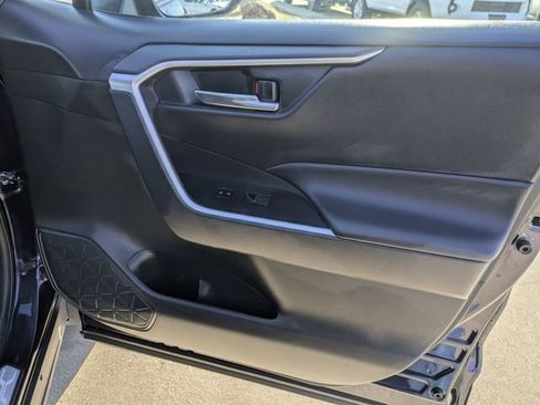 Used 2024 Toyota RAV4 XLE Premium image 34