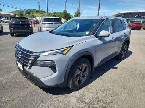New 2026 Nissan Rogue SV AWD/4WD image 4