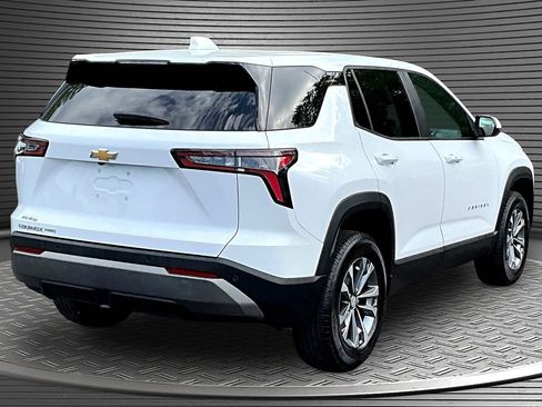Used 2025 Chevrolet Equinox LT AWD/4WD image 6