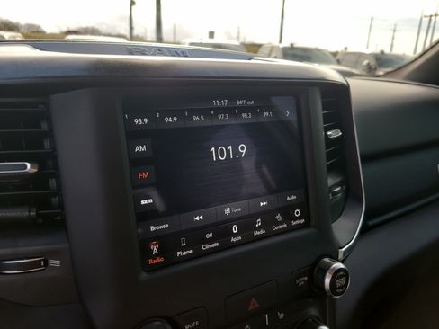 Used 2019 RAM 1500 Big Horn image 22