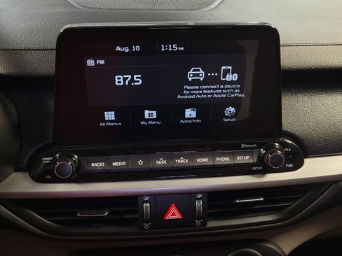 Used 2021 Kia Forte LXS FWD image 25