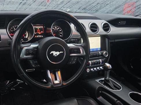 Used 2020 Ford Mustang Premium RWD image 4