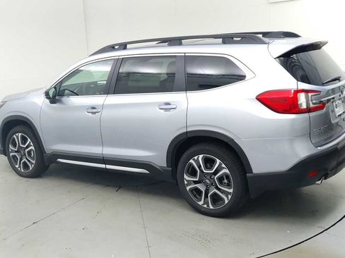 New 2025 Subaru Ascent Limited image 7