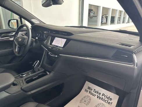 Certified 2023 Cadillac XT5 Premium Luxury AWD/4WD image 23