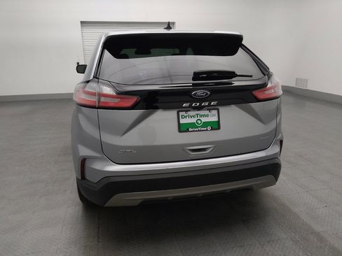 Used 2023 Ford Edge SEL image 6